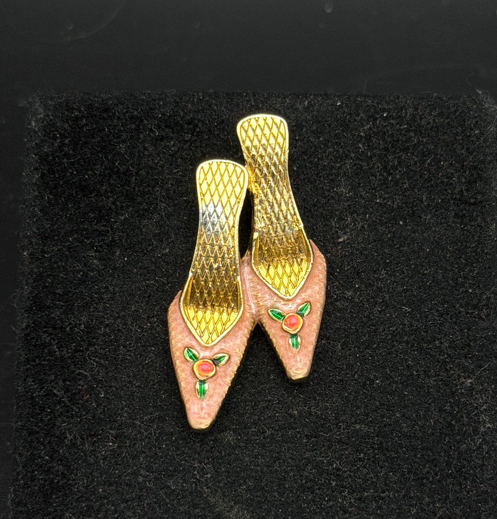 Avon - Vintage Gold Tone and Enamel High Heels Lapel Pin