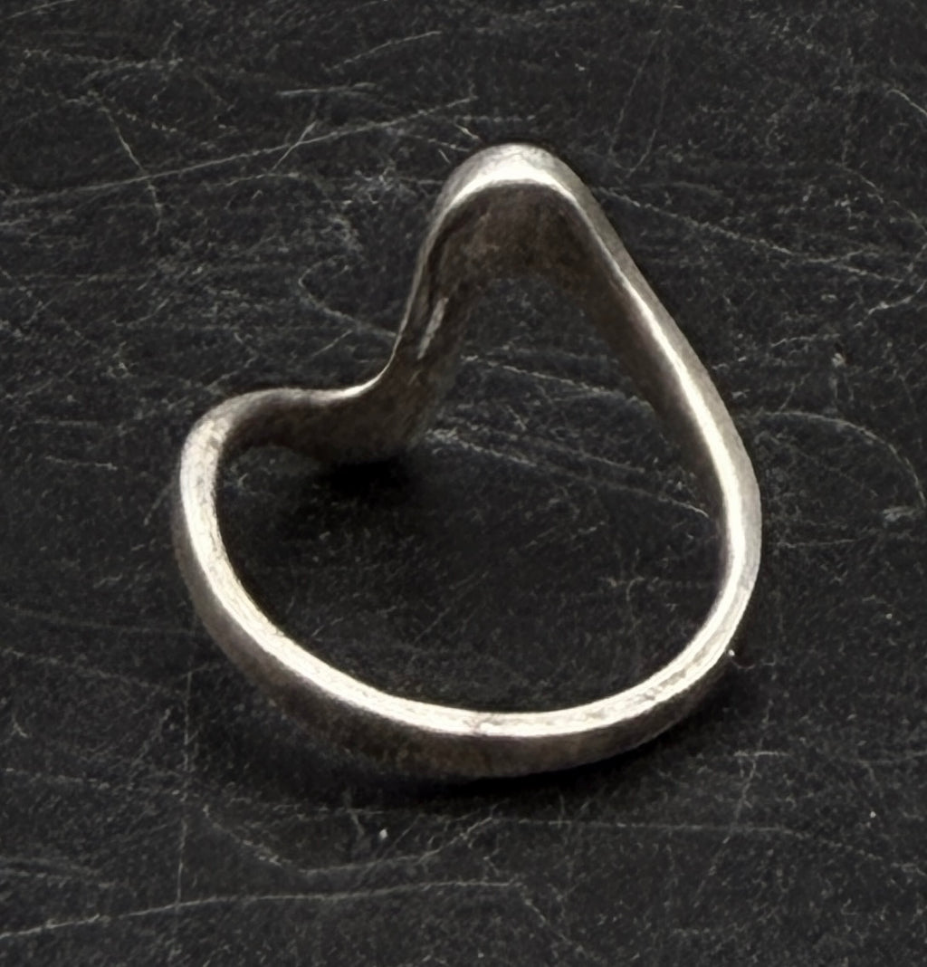 Vintage Sterling Silver Zigzag Band - Size 6