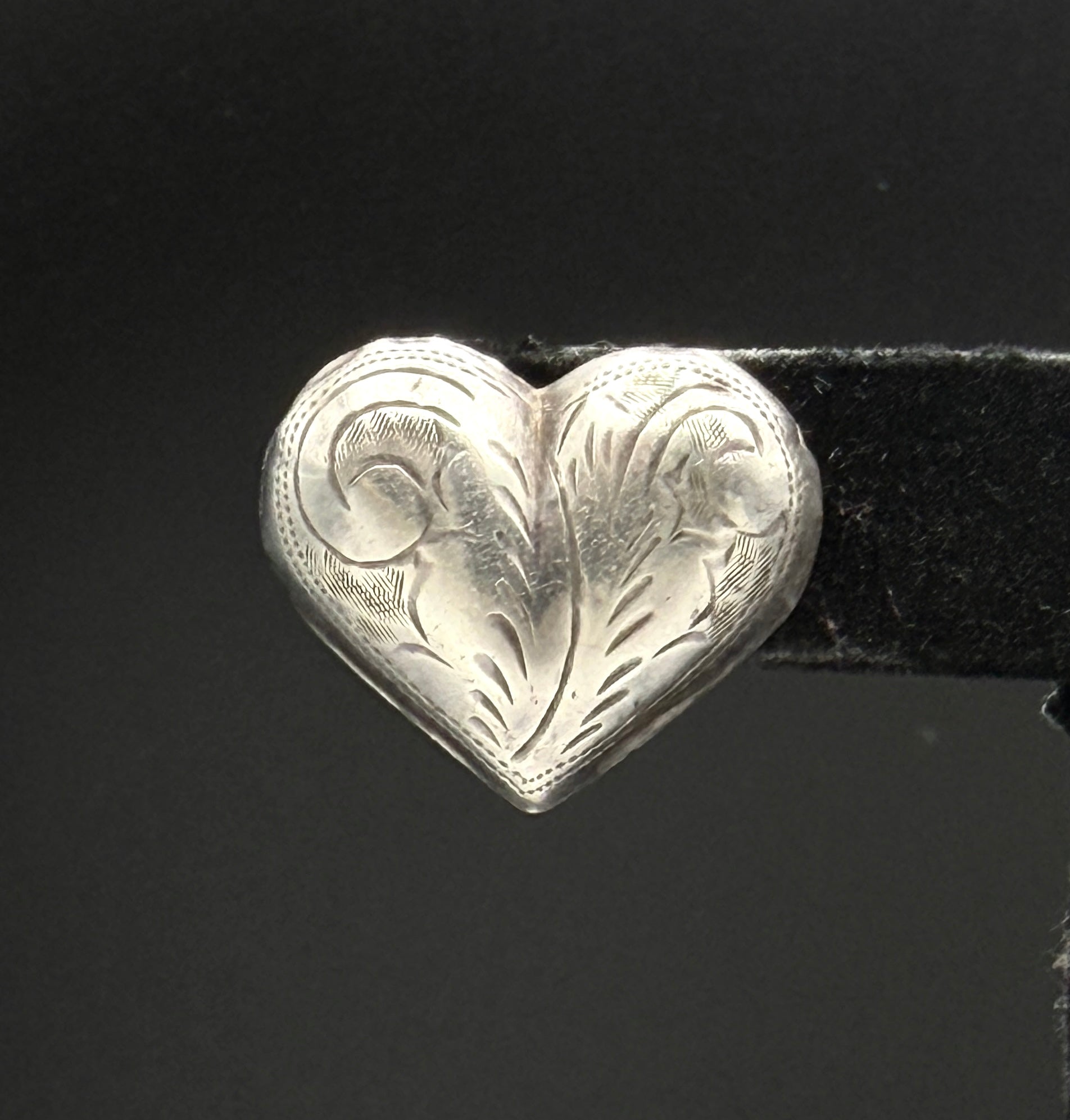 UNMATCHED Vintage Handmade Sterling Silver Puffed Heart Stud Earring