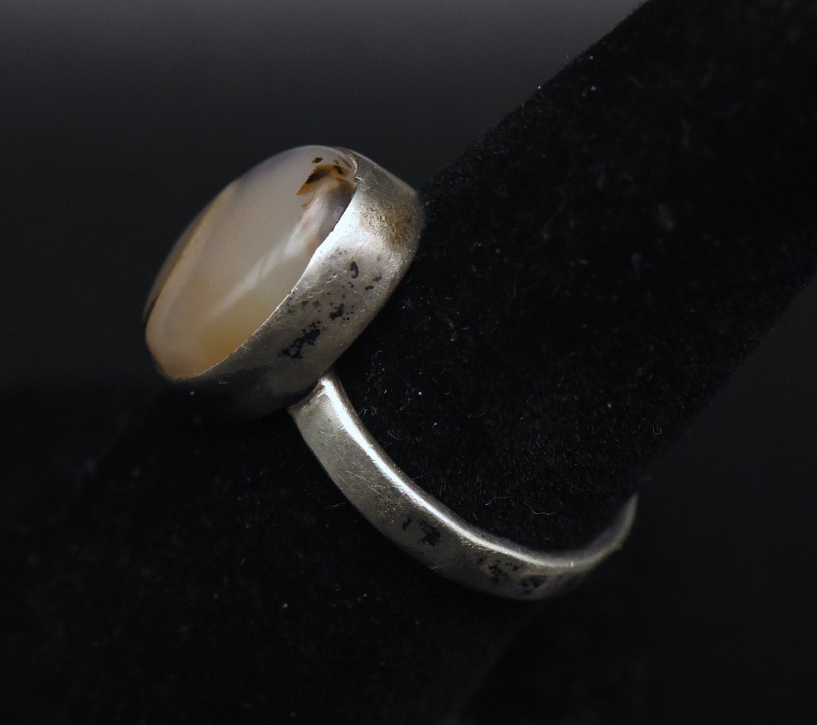 Vintage Handmade Sterling Silver Agate Ring - Size 6.75