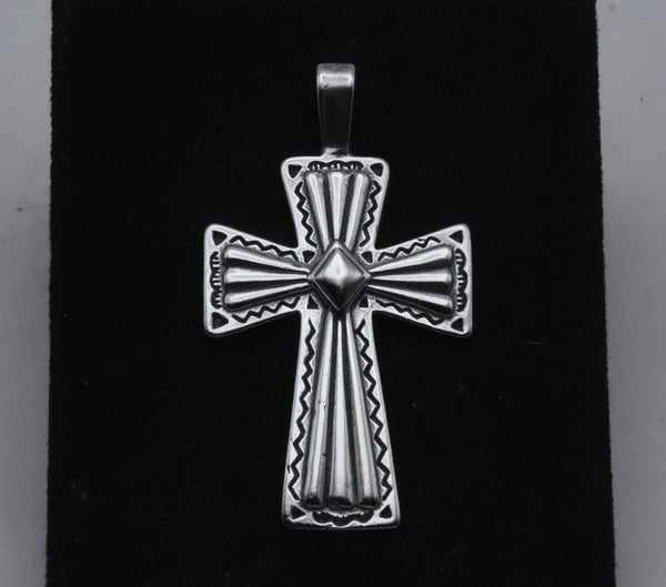 Vintage Sterling Silver Cross Pendant