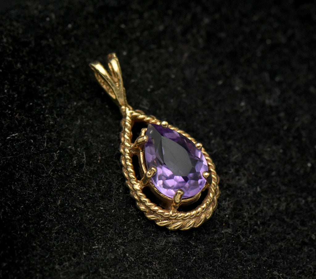 Vintage 14k Gold Amethyst Pendant