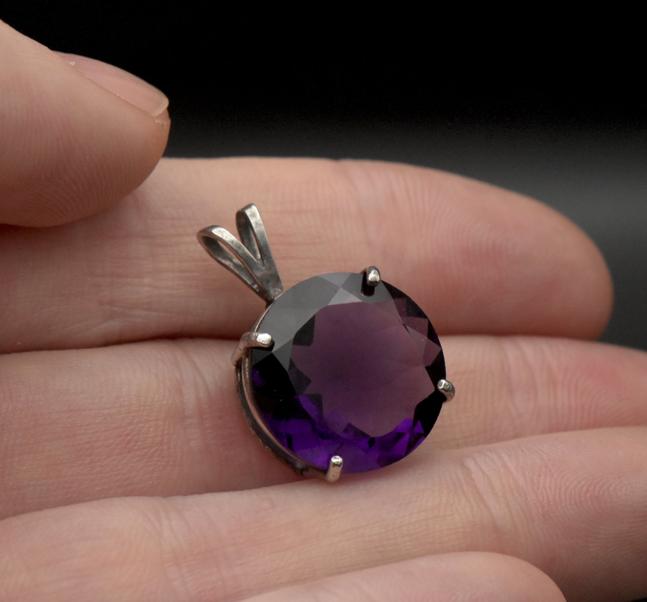 Vintage 18mm Round Cut Amethyst Sterling Silver Pendant