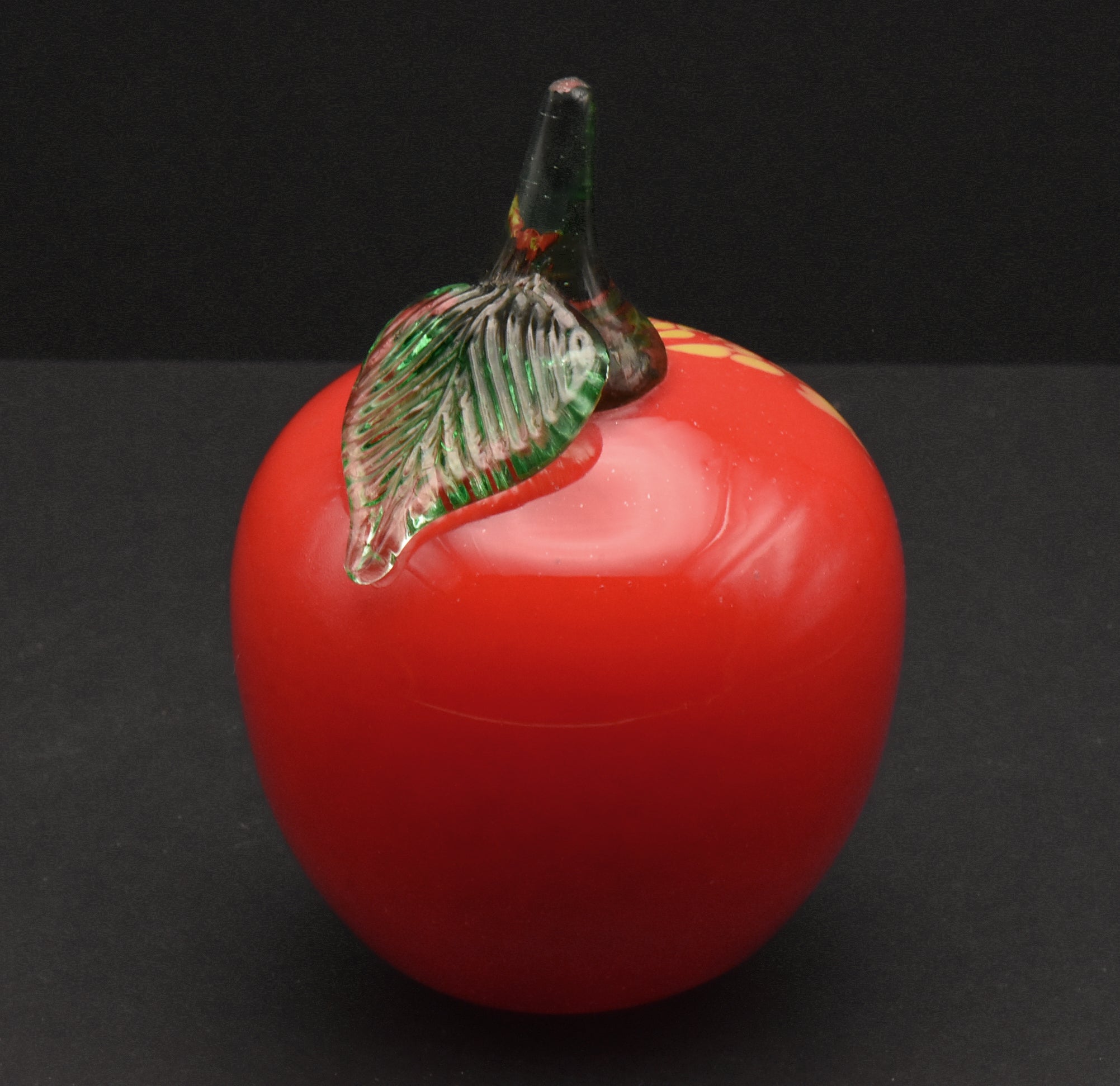 Vintage Handmade Art Glass Apple