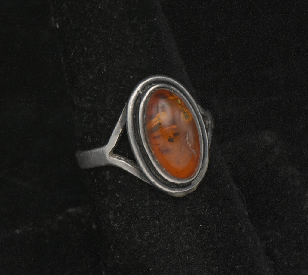 Vintage Sterling Silver and Amber Ring - Size 7.75