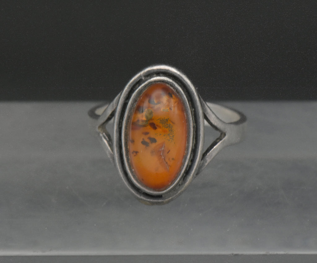 Vintage Sterling Silver and Amber Ring - Size 7.75