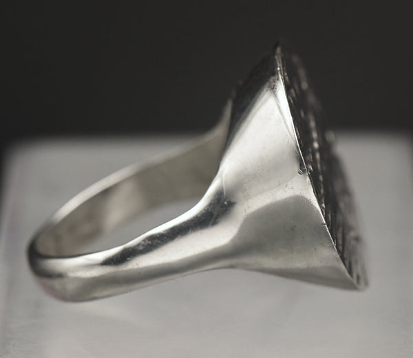 Vintage Sterling Silver Abstract Design Ring - Size 8.25