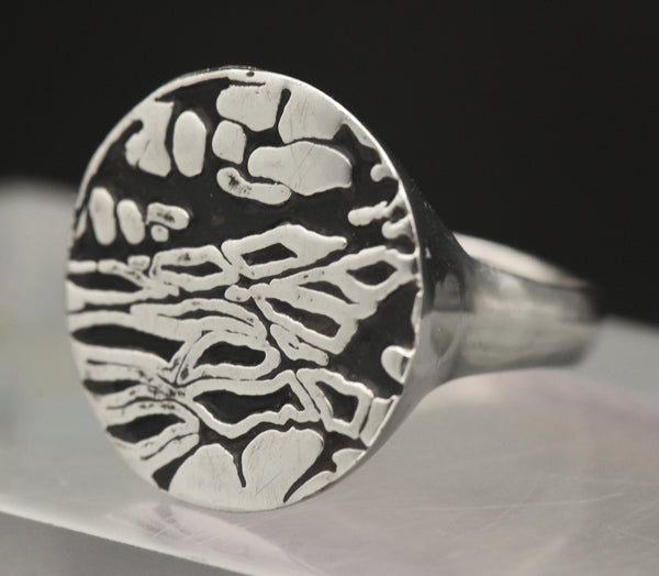 Vintage Sterling Silver Abstract Design Ring - Size 8.25