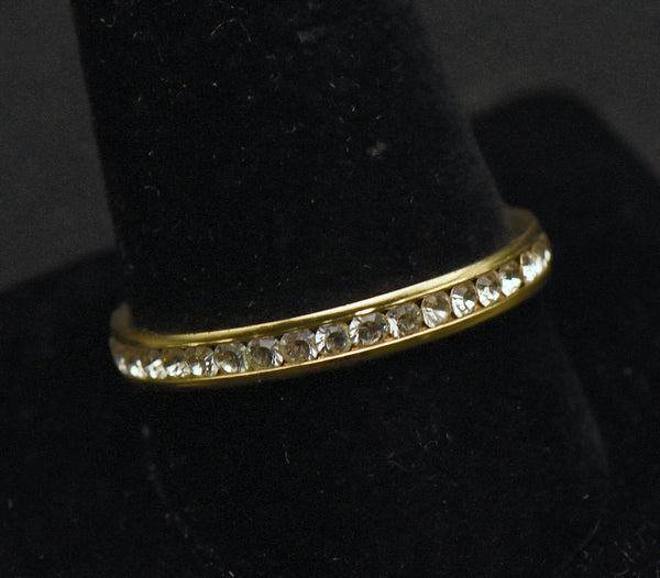 Avon - Gold Plated Rhinestone Infinity Band - Size 10.75