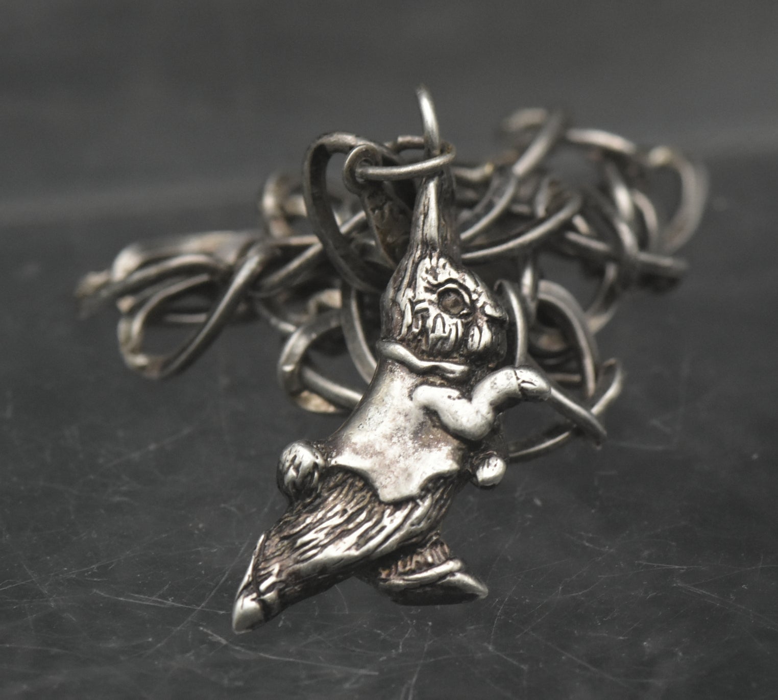 Vintage Sterling Silver White Rabbit Alice in Wonderland Charm Bracelet - 7.25"