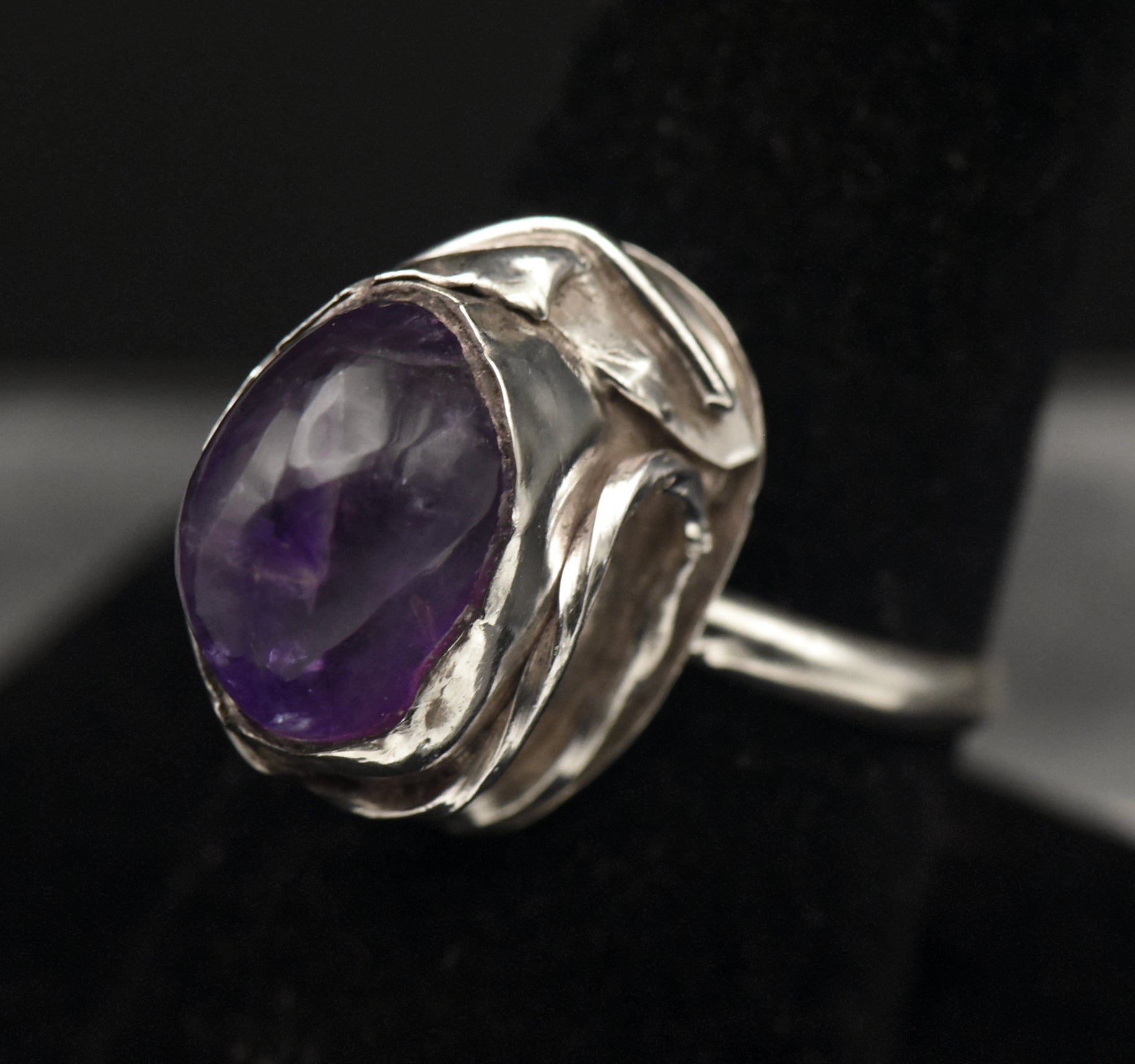 Vintage Handmade Amethyst Sterling Silver Ring - Size 8.25