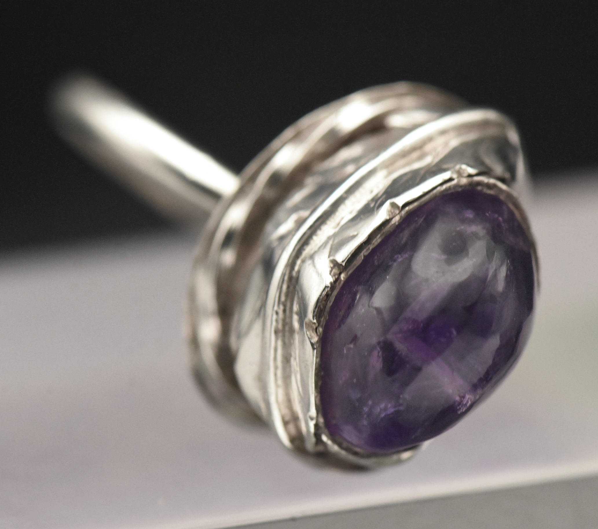 Vintage Handmade Amethyst Sterling Silver Ring - Size 8.25