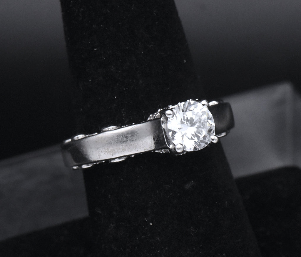 Sterling Silver Cubic Zirconia Ring - Size 7