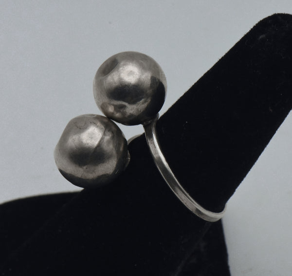 Vintage Handmade Sterling Silver Ball Bypass Ring - Damage