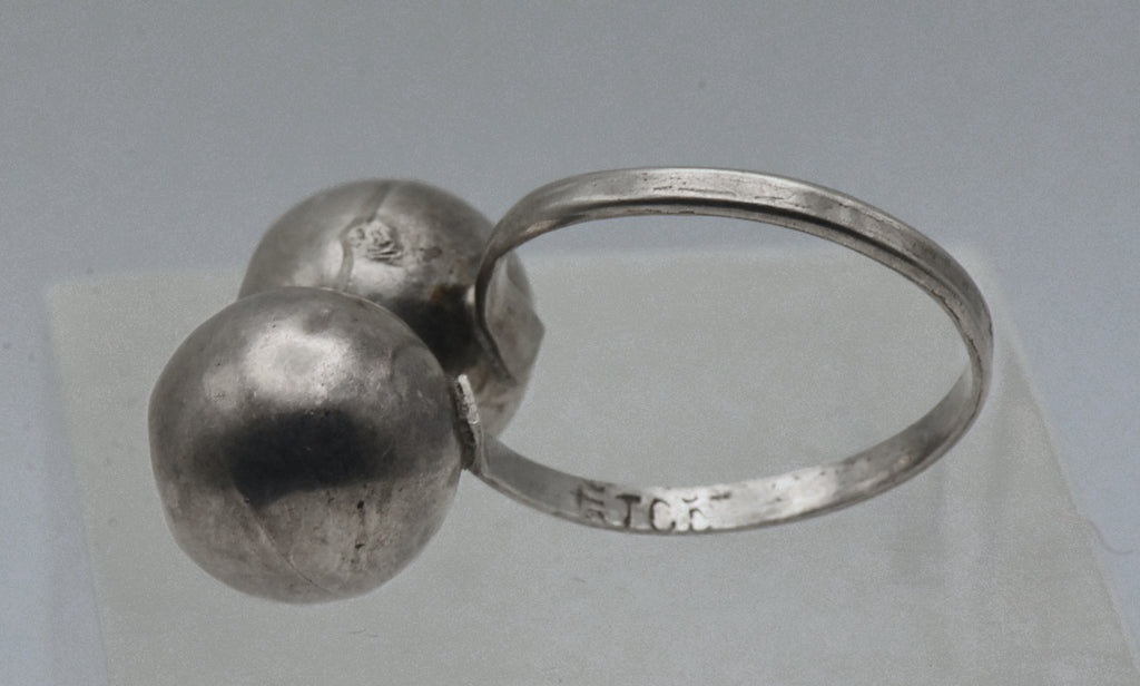 Vintage Handmade Sterling Silver Ball Bypass Ring - Damage