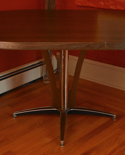 Brody Seating Company - Vintage Expandable Dining Table