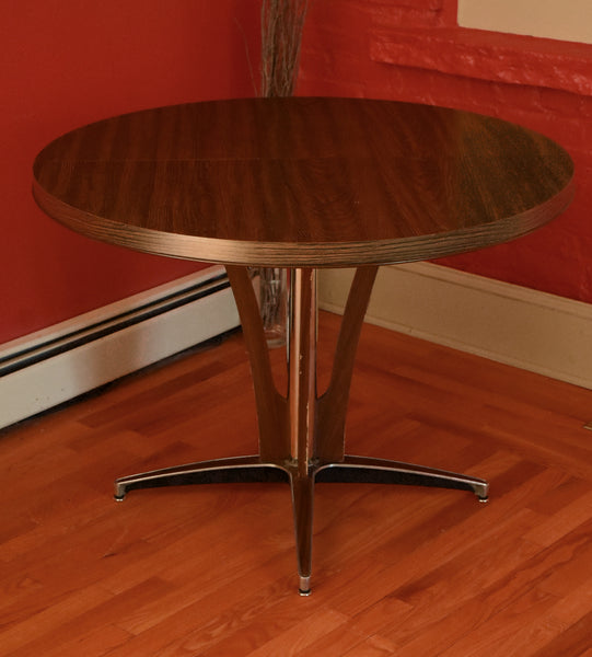 Brody Seating Company - Vintage Expandable Dining Table