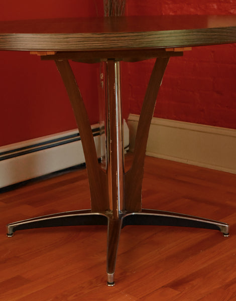 Brody Seating Company - Vintage Expandable Dining Table