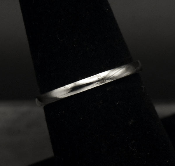 Vintage Sterling Silver Band - Size 6.75