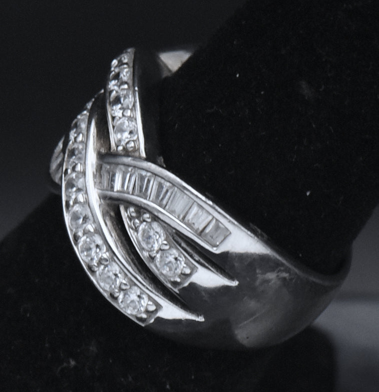 Sterling Silver Braided Design Cubic Zirconia Band - Size 6