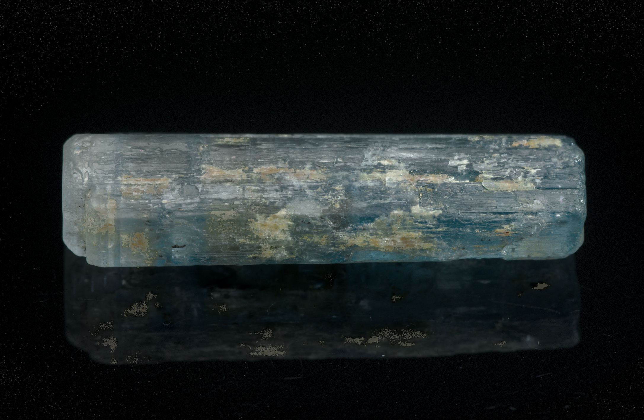 Aquamarine Crystal Mineral Specimen - 5g