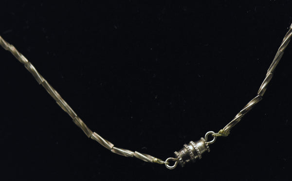 Vintage Silver Tone Metal Beaded Necklace - 17"