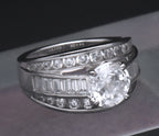 Stunning Sterling Silver Cubic Zirconia Ring - Size 6.25