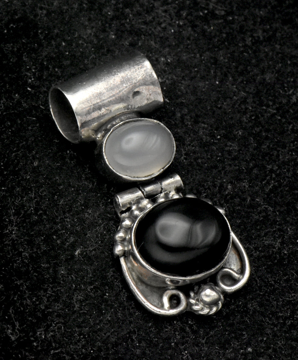 Vintage Handmade Black Onyx and Chalcedony Sterling Silver Pendant