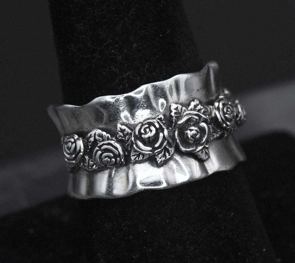 Vintage Sterling Silver Floral Bouquet Wide Band - Size 7.75