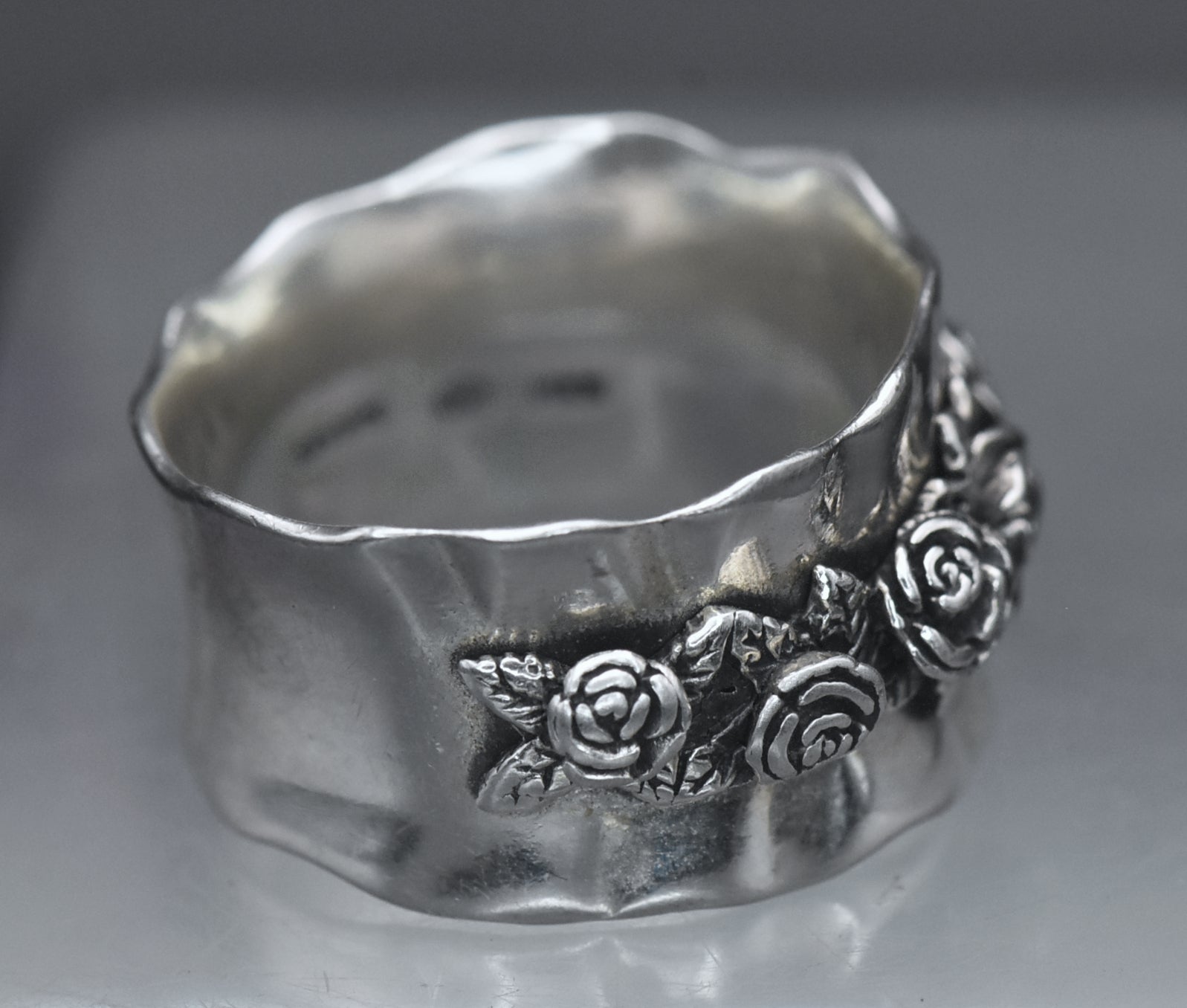 Vintage Sterling Silver Floral Bouquet Wide Band - Size 7.75