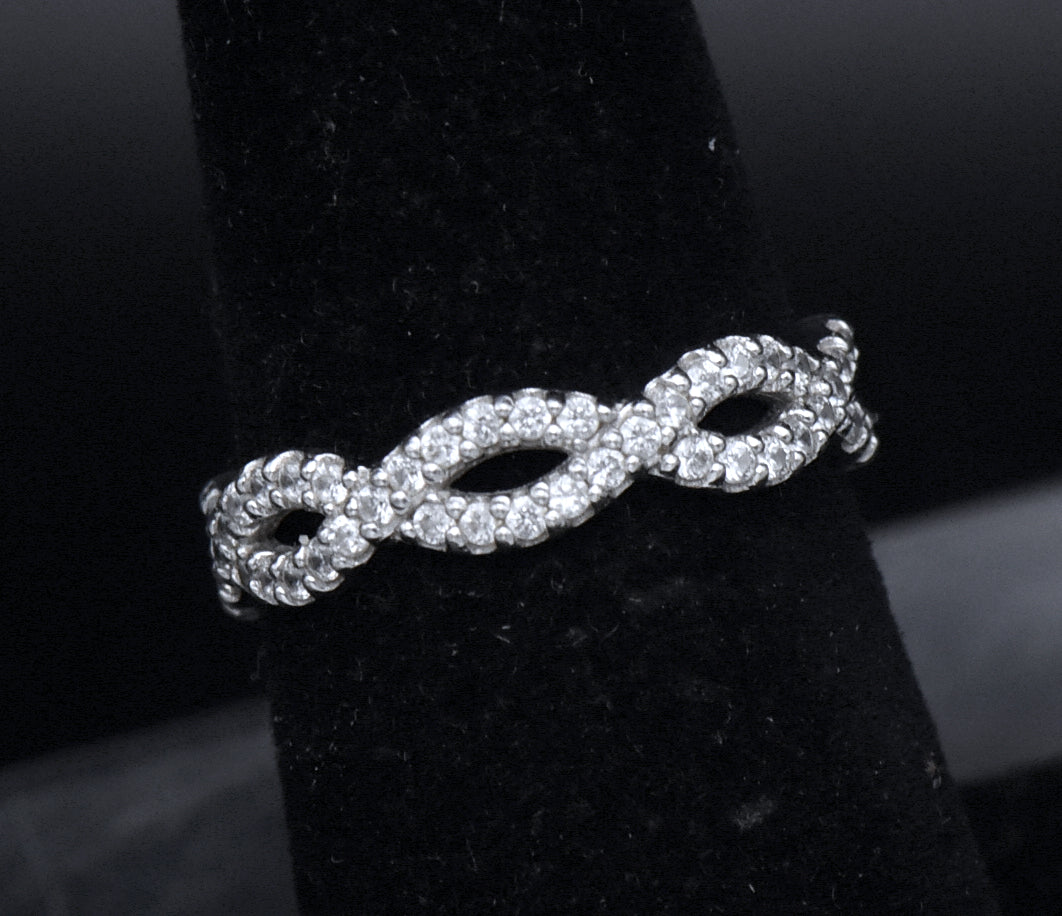 Sterling Silver Cubic Zirconia Braided Band - Size 6