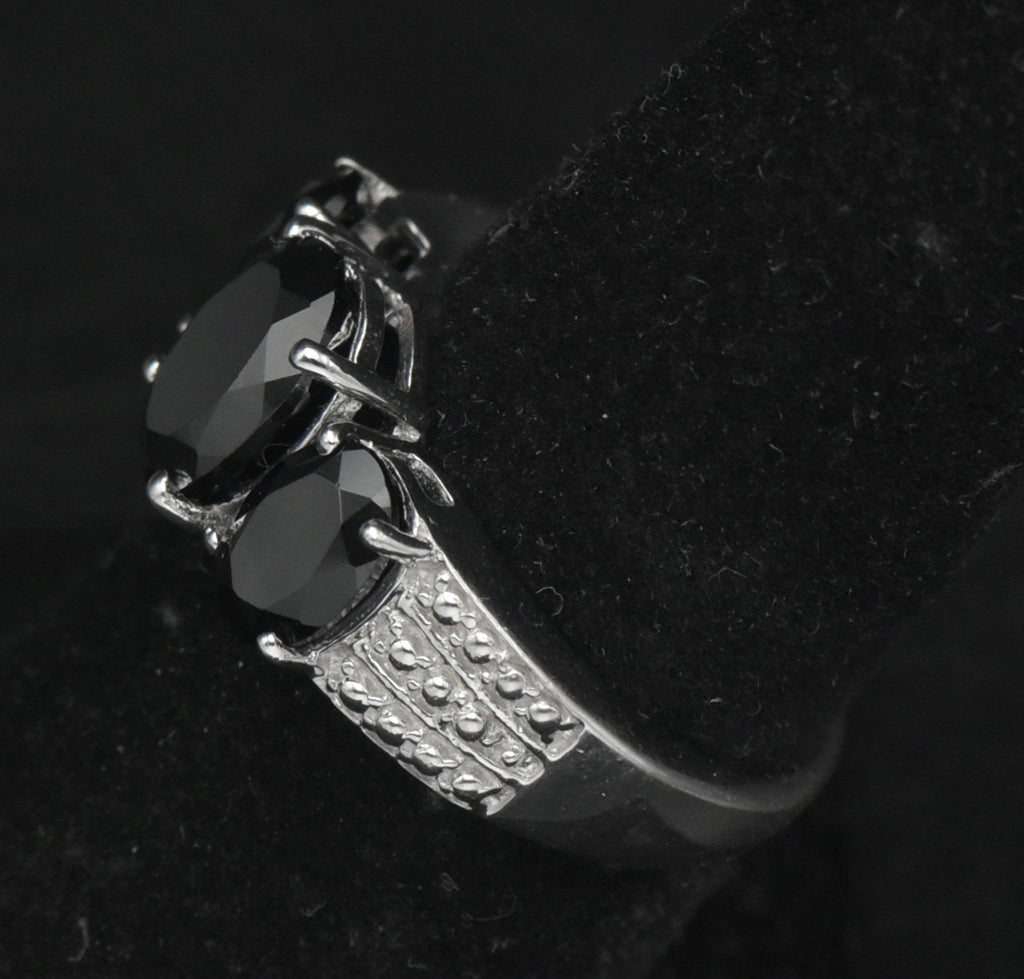 Vintage Sterling Silver Black Tourmaline Ring - Size 7