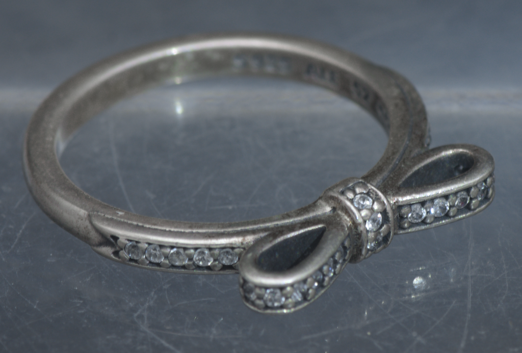 Pandora - Vintage Sterling Silver CZ Bow Ring - Size 6