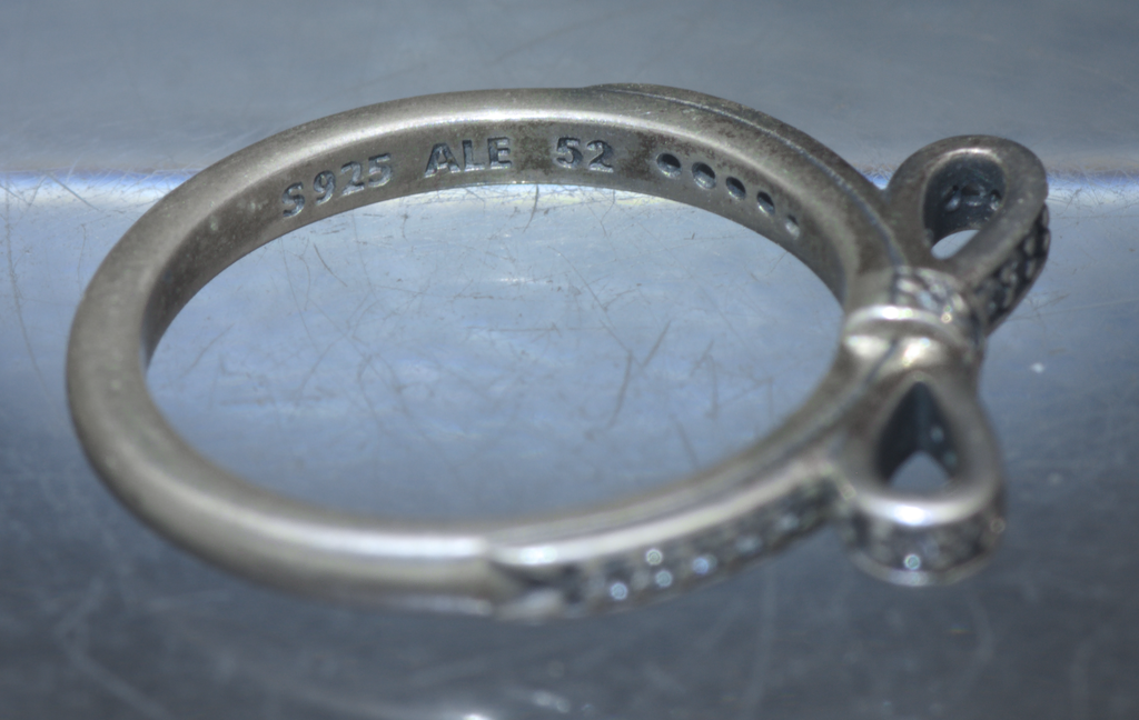 Pandora - Vintage Sterling Silver CZ Bow Ring - Size 6