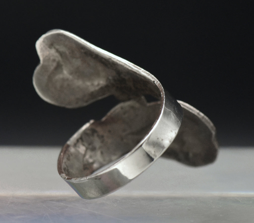 Vintage Handmade Sterling Silver Crushed Stone Bypass Ring - Size 7.5+