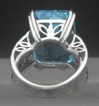 Vintage Large Blue Topaz Sterling Silver Ring - Size 6