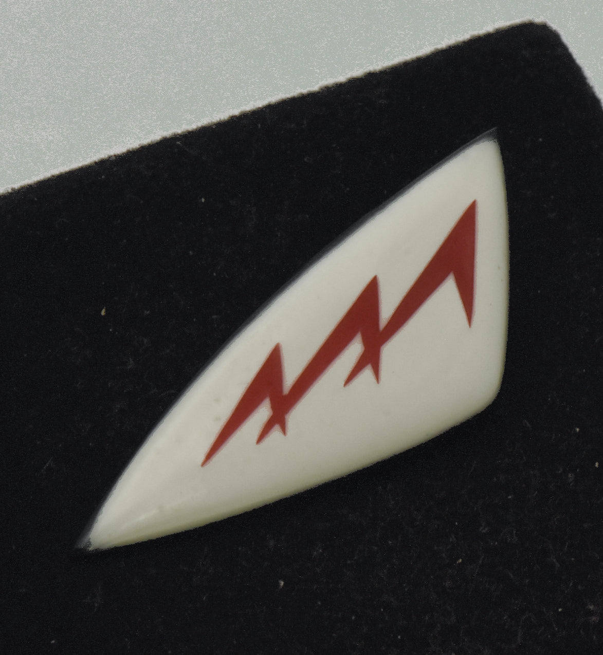 Vintage MCM Design Danish Plastic Clip