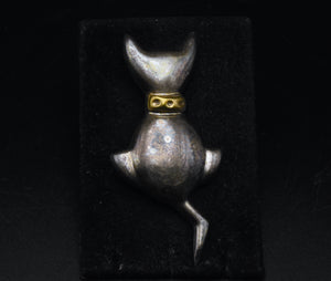 Vintage Handmade Sterling Silver Cat Brooch