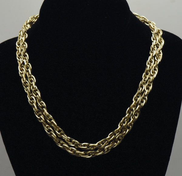 Sarah Coventry - Vintage Gold Tone Metal Chain - 37"