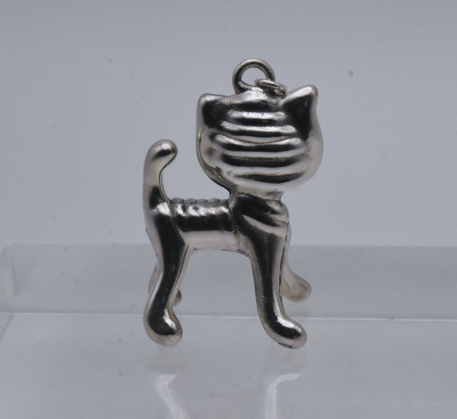 Vintage Sterling Silver Three Dimensional Cat Pendant