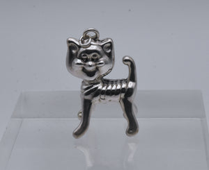 Vintage Sterling Silver Three Dimensional Cat Pendant