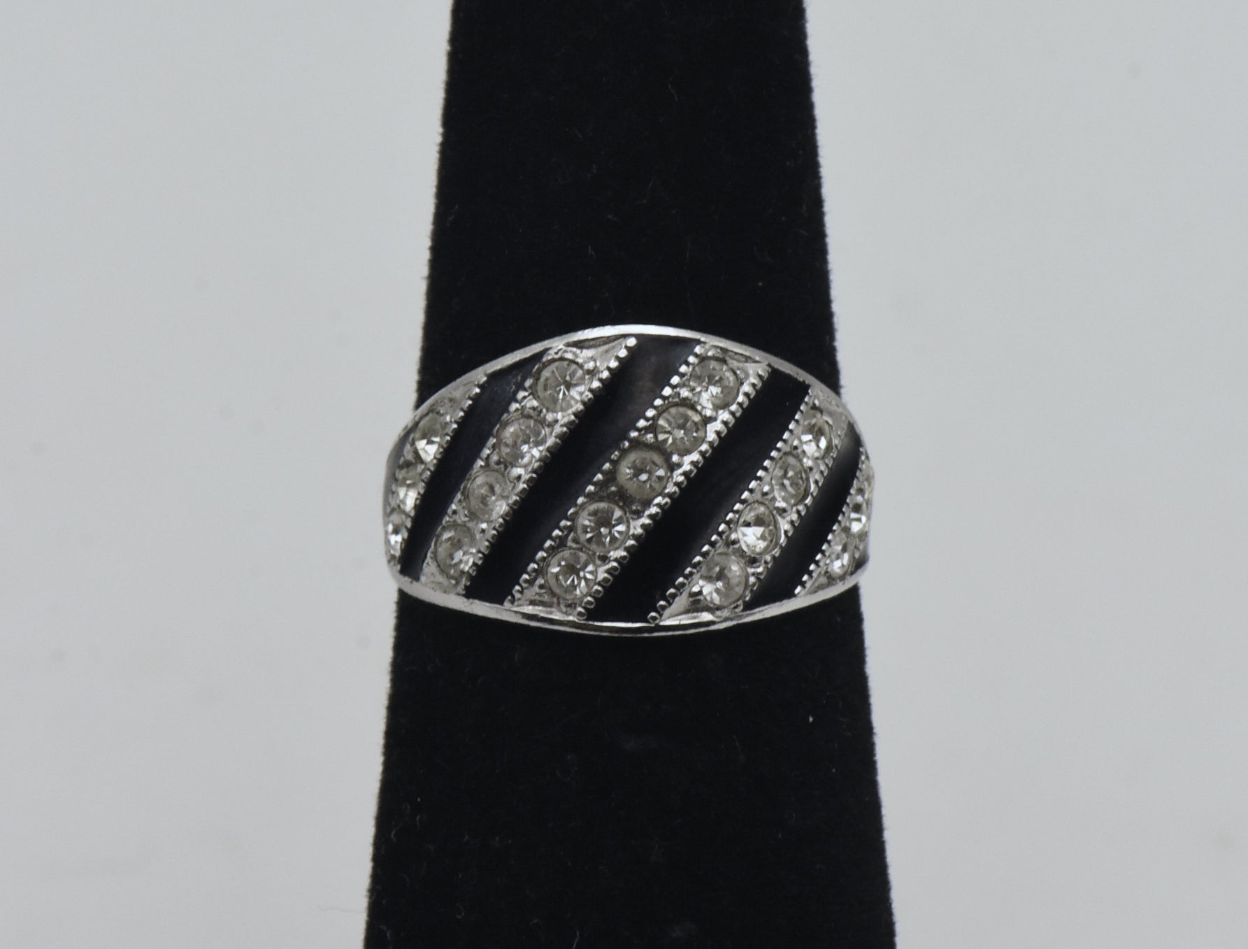 Vintage Sterling Silver Rhinestone and Enamel Ring - Size 5