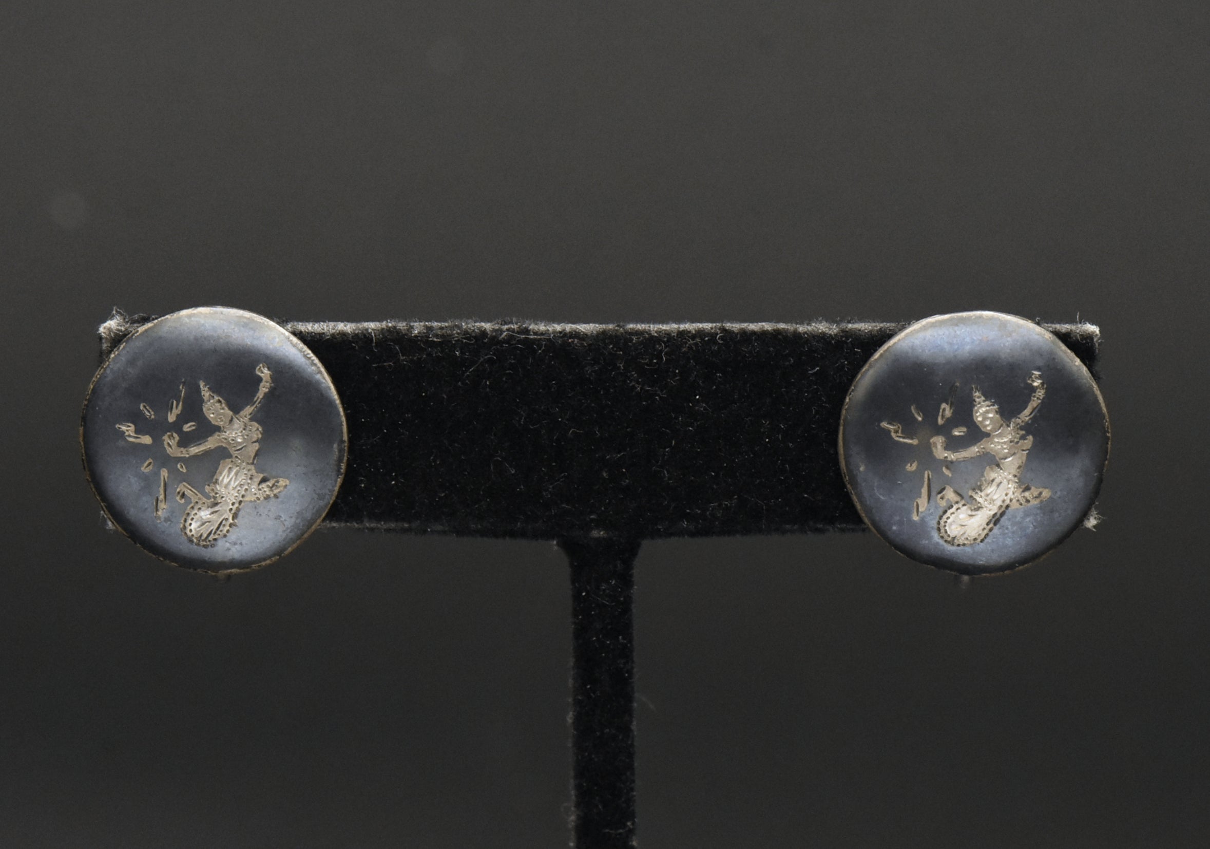 Vintage Siamese Dancer Sterling Silver Neillo Screw Back Earrings
