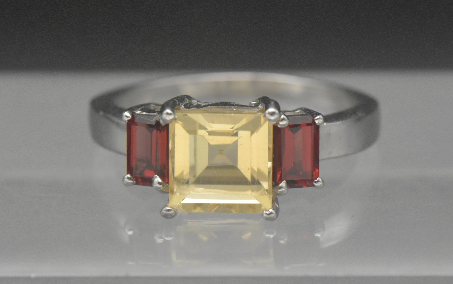 Vintage Citrine and Garnet Sterling Silver Ring - Size 7