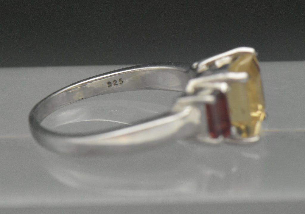 Vintage Citrine and Garnet Sterling Silver Ring - Size 7