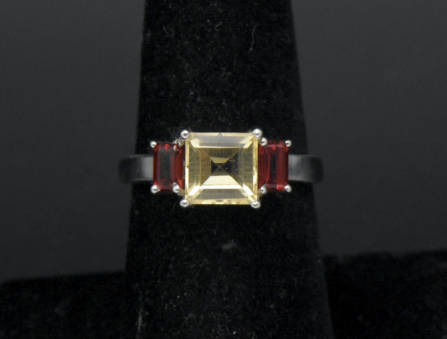 Vintage Citrine and Garnet Sterling Silver Ring - Size 7