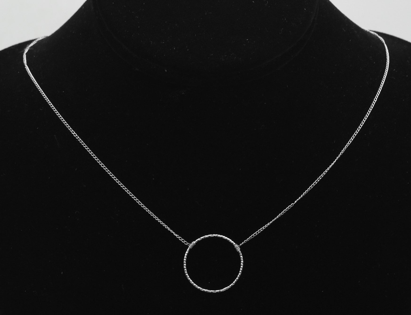 Vintage Sterling Silver Hoop Pendant Chain Necklace - 18.5"