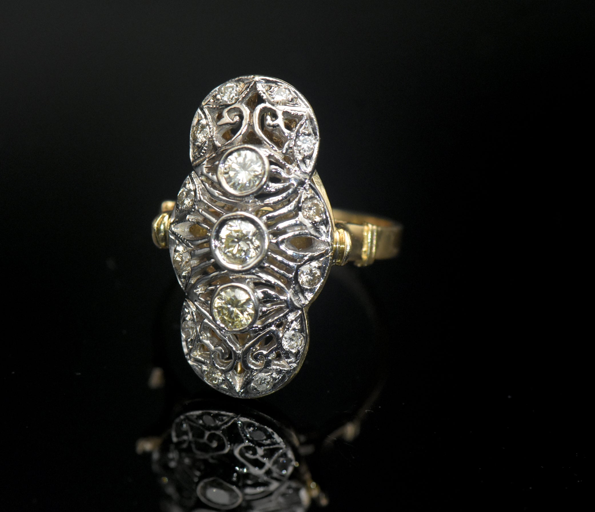 Vintage 14k Two Tone Gold and Diamonds Cocktail Ring - Size 6