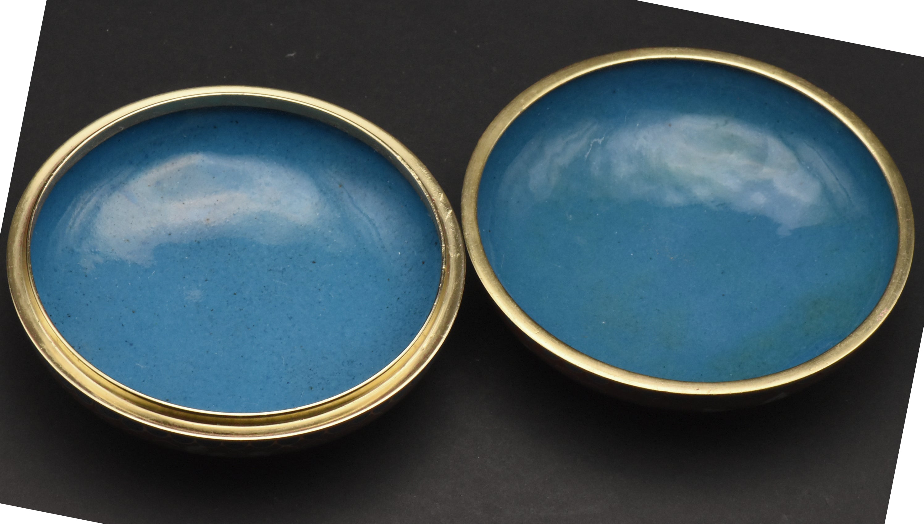 VIntage Round Cloisonne Enamel Lidded Box