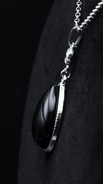 Composite Black Onyx Pendant Chain Necklace